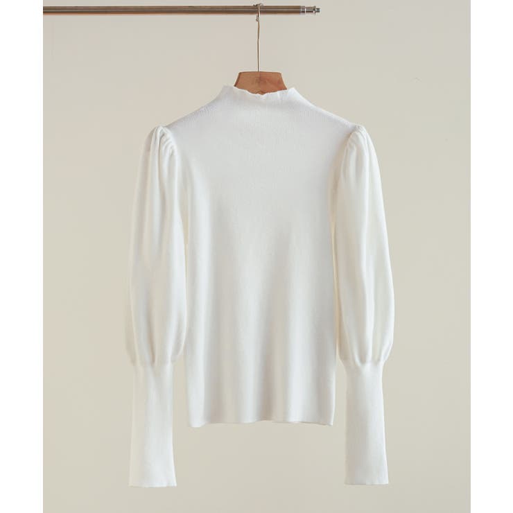 華やかに女性らしさを引き立てる、ふんわりパフスリーブプルオーバー フェミニン ト… | maison de LATIR | 詳細画像5 