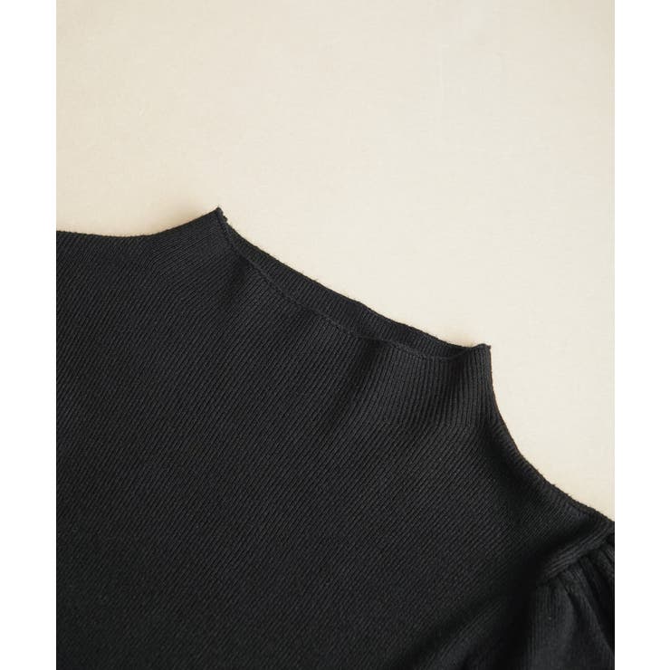 華やかに女性らしさを引き立てる、ふんわりパフスリーブプルオーバー フェミニン ト… | maison de LATIR | 詳細画像16 