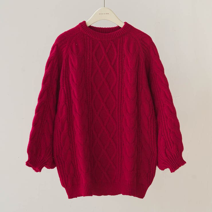 レッド | 大人こなれ感を演出し幅広いスタイリングに活躍するクルーネックニット | maison de LATIR
