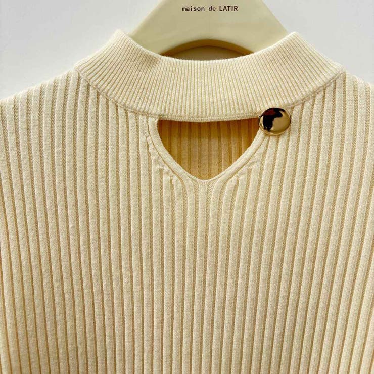 さりげない肌見せと上品さもあるデザインニット トップス プルオーバー | maison de LATIR | 詳細画像22 