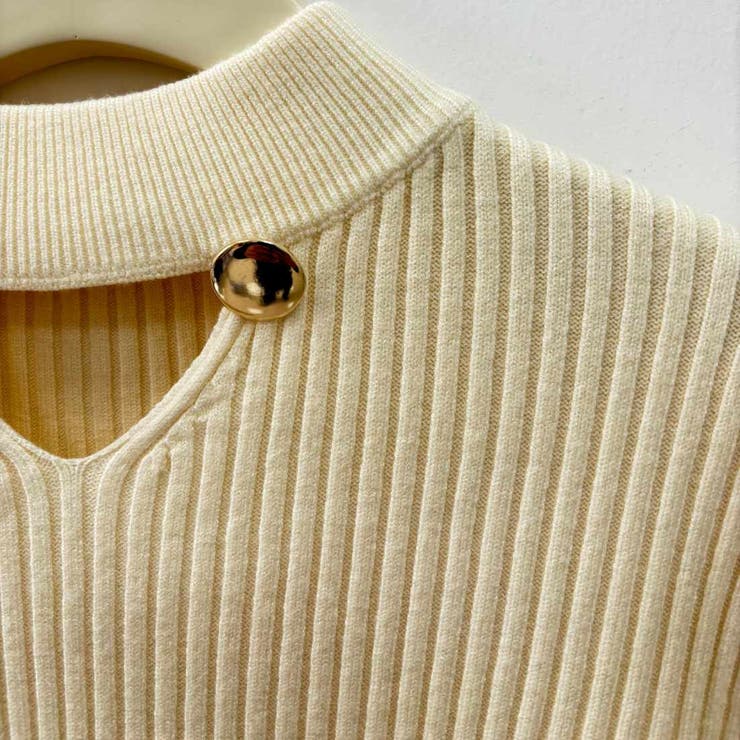 さりげない肌見せと上品さもあるデザインニット トップス プルオーバー | maison de LATIR | 詳細画像23 