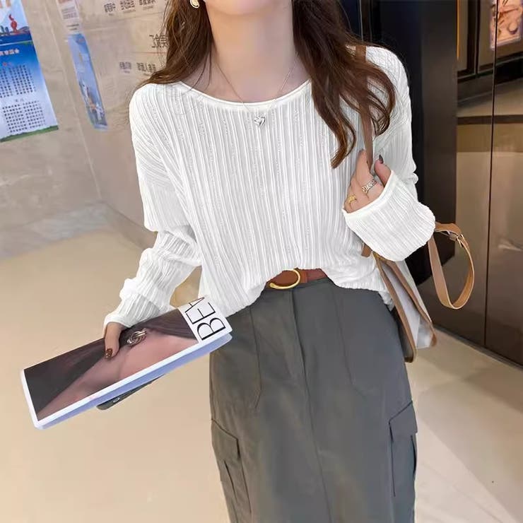 ホワイト(Uネック) | Vネック ニット セーター | maison de LATIR