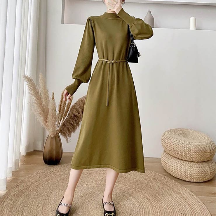 カーキ | 女性らしさを引き出すベルト付きのボリュームスリーブニットワンピース 長袖 ニット… | maison de LATIR