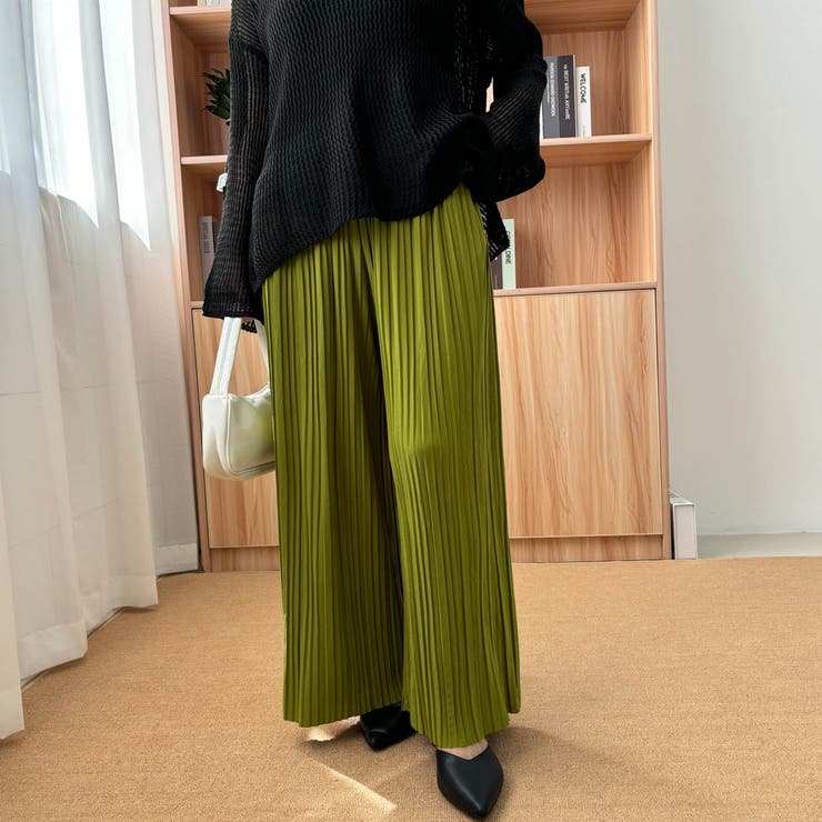 秋も快適にサラッと穿ける。上品美脚ストレートプリーツパンツ ワイドパンツ | maison de LATIR | 詳細画像24 
