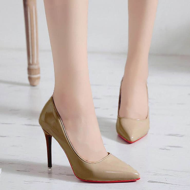 ベージュ | レッドソールが美しい。美脚ラインを極めた、洗練ポインテッドヒールパンプス。 | maison de LATIR