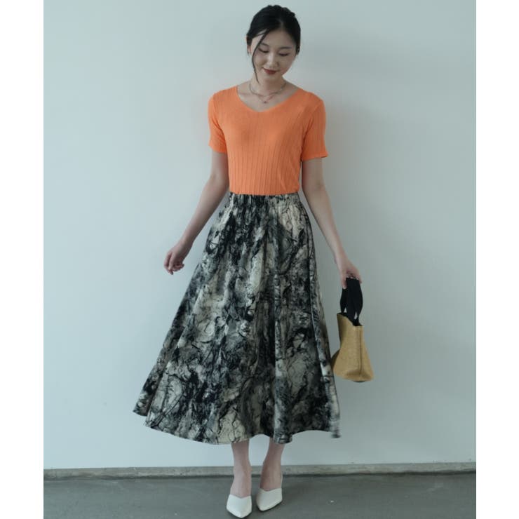 すっきりしたシルエットが女性らしいVネックサマーニット 冬 半袖 | maison de LATIR | 詳細画像10 