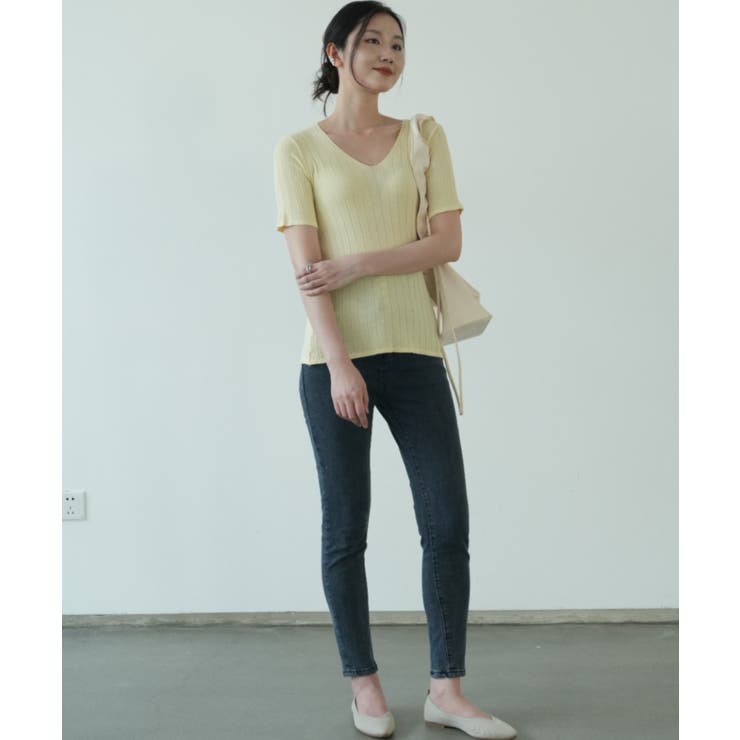 すっきりしたシルエットが女性らしいVネックサマーニット 冬 半袖 | maison de LATIR | 詳細画像32 