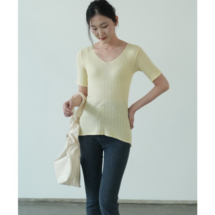 すっきりしたシルエットが女性らしいVネックサマーニット 冬 半袖 | maison de LATIR | 詳細画像37 