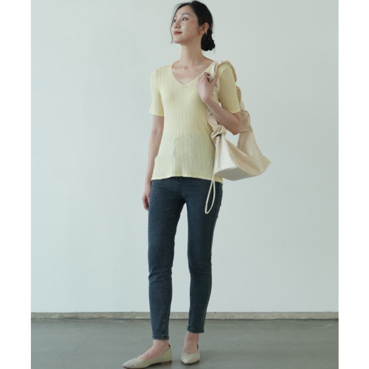すっきりしたシルエットが女性らしいVネックサマーニット 冬 半袖 | maison de LATIR | 詳細画像39 