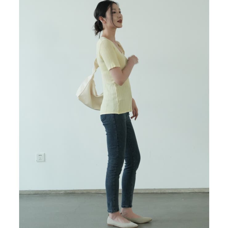 すっきりしたシルエットが女性らしいVネックサマーニット 冬 半袖 | maison de LATIR | 詳細画像49 