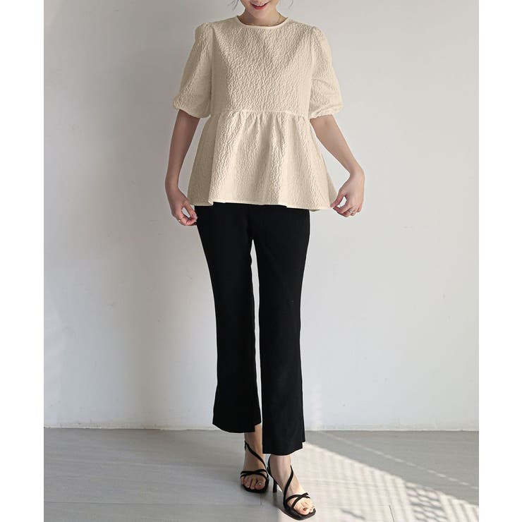 1枚で華やかさを演出するバックリボンジャガードペプラムブラウス パフスリーブ ボ… | maison de LATIR | 詳細画像11 