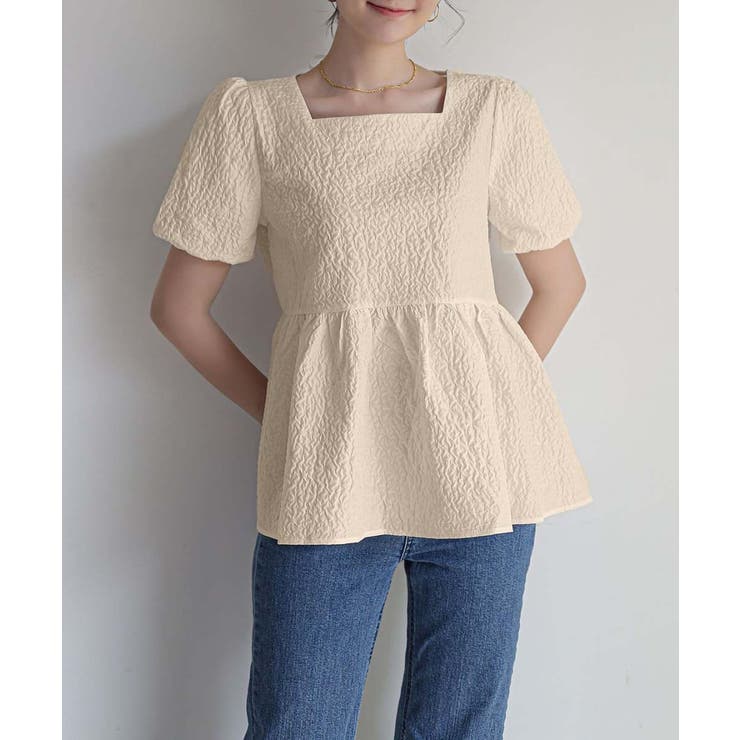 1枚で華やかさを演出するバックリボンジャガードペプラムブラウス パフスリーブ ボ… | maison de LATIR | 詳細画像12 