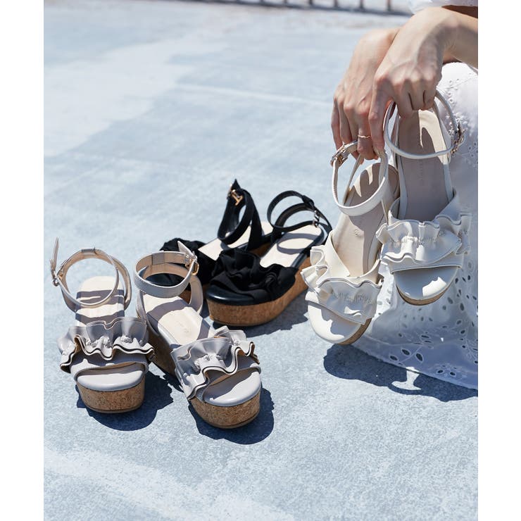 グレージュ | フカフカフリルサンダル | MAJESTIC LEGON 