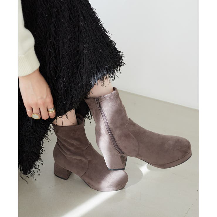 Ｃ／グレー | フカフカヒールストレッチブーツ | MAJESTIC LEGON 