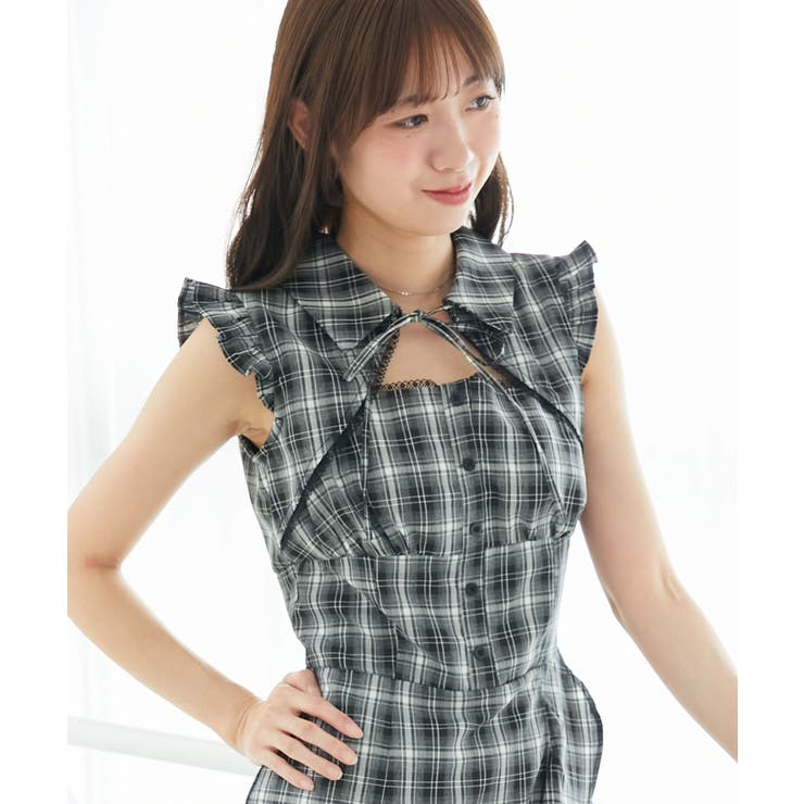 デコルテオープンノースリロングワンピ | MAJESTIC LEGON  | 詳細画像17 