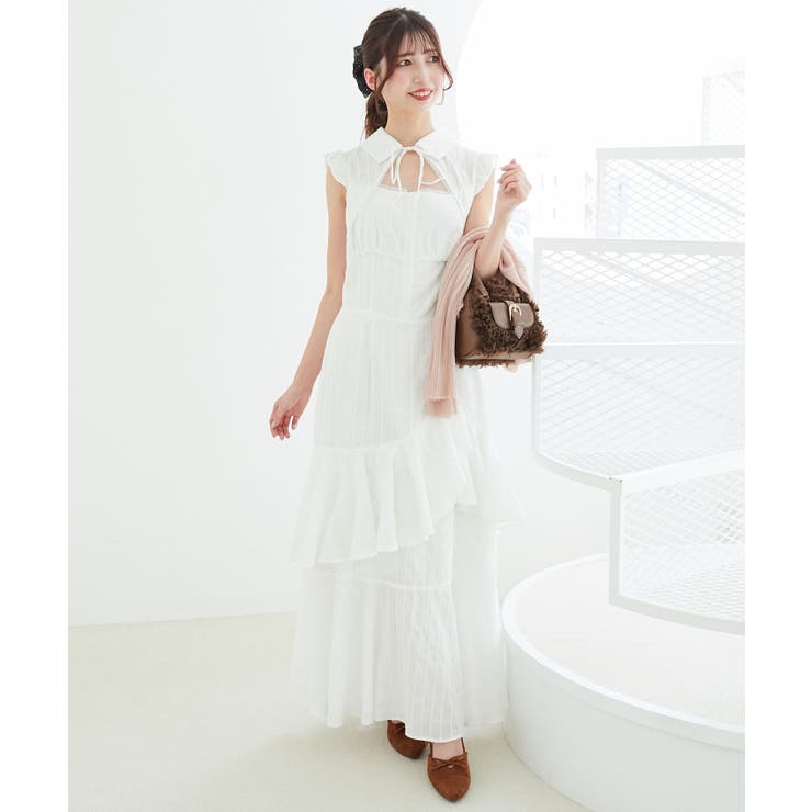 デコルテオープンノースリロングワンピ | MAJESTIC LEGON  | 詳細画像4 