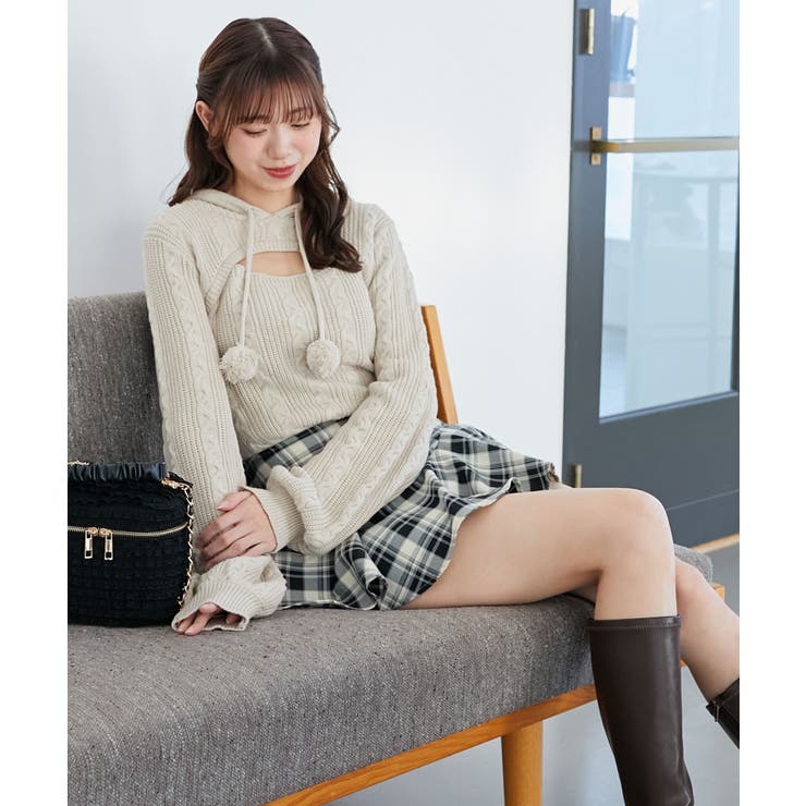 ポンポン付きフードケーブルニット | MAJESTIC LEGON  | 詳細画像4 