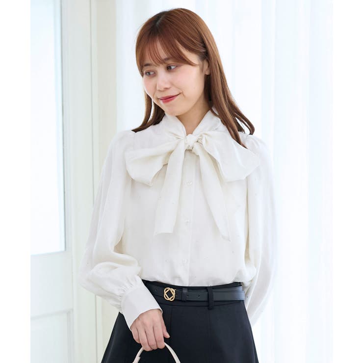 オフ／柄 | バリエボウタイブラウス | MAJESTIC LEGON 