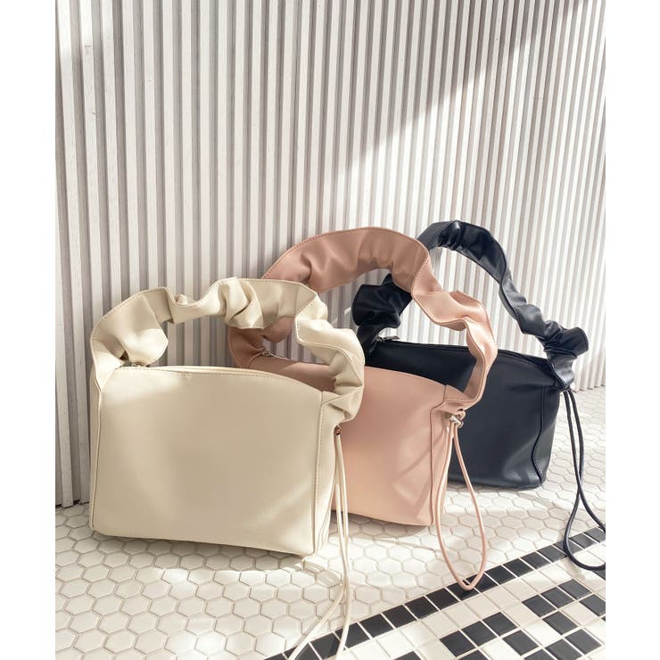 アイボリー | ギャザーハンドルスクエアバッグ | MAJESTIC LEGON 