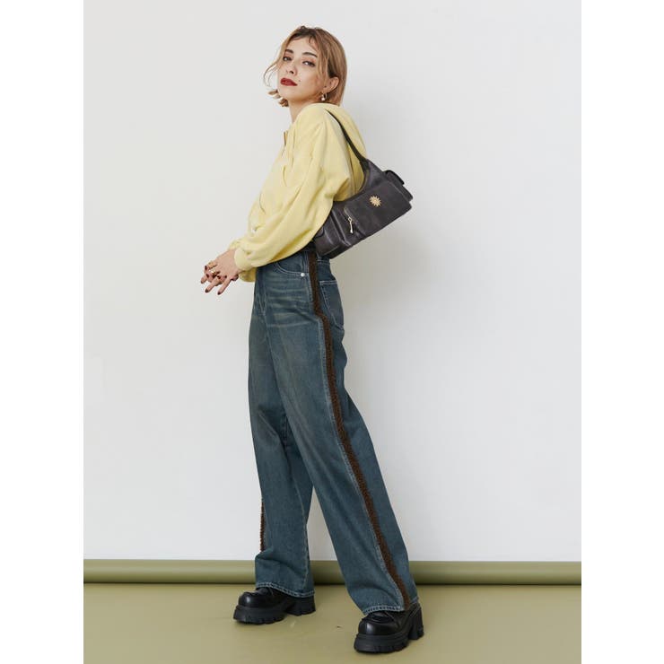 デニムボアブルゾン×ボアステッチワイドデニムパンツ[品番