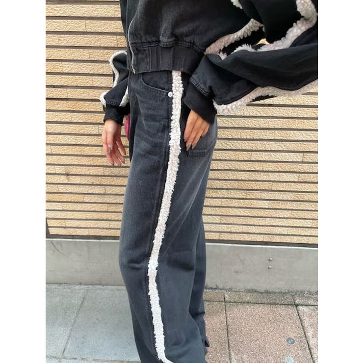 デニムボアブルゾン×ボアステッチワイドデニムパンツ[品番