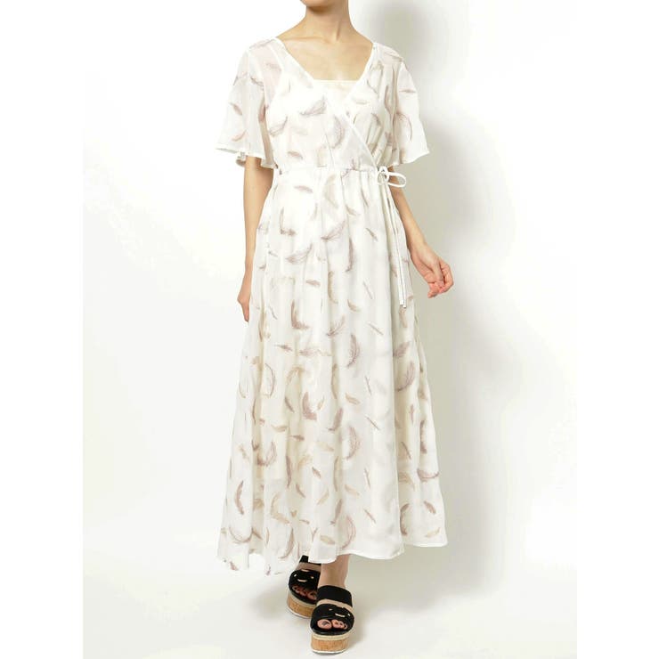 フェザー刺繍ガウンワンピース 品番 Mksw Mercuryduo マーキュリーデュオ のレディースファッション通販 Shoplist ショップリスト