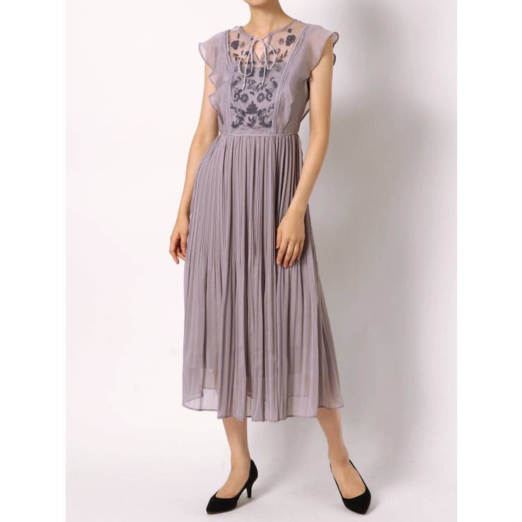 チュール刺繍×プリーツロングドレス