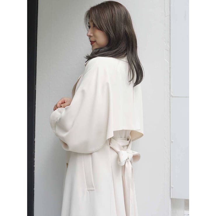 【美品】MERCURYDUO バックフレアロングコート MERCURYDUO フィットアンドフレアロングコート（アイボリー