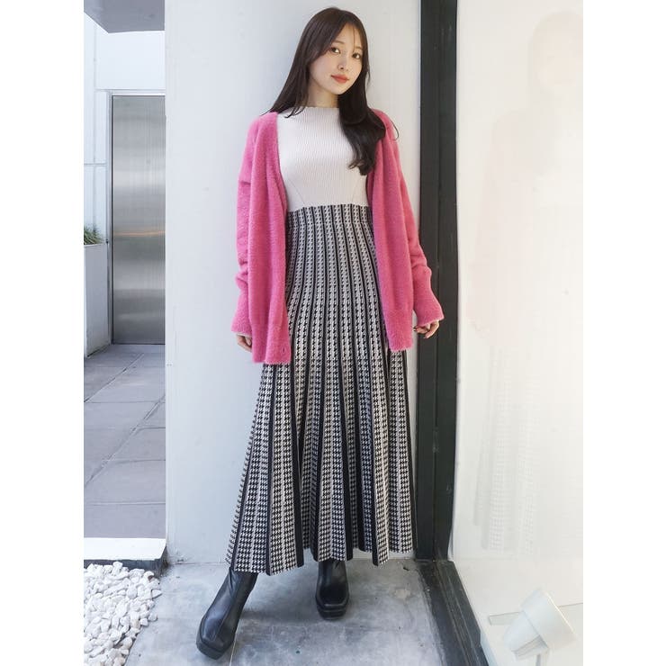 千鳥柄配色ジャカードフレアニットワンピース[品番：MKSW0053710