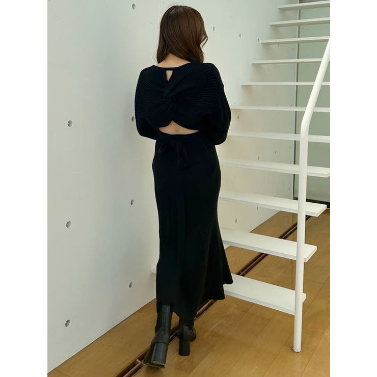 【韓国発】バックVカットHラインワンピースGSW KOREA セール】v-neck maxi onepiece（ワンピース）｜Katrin TOKYO