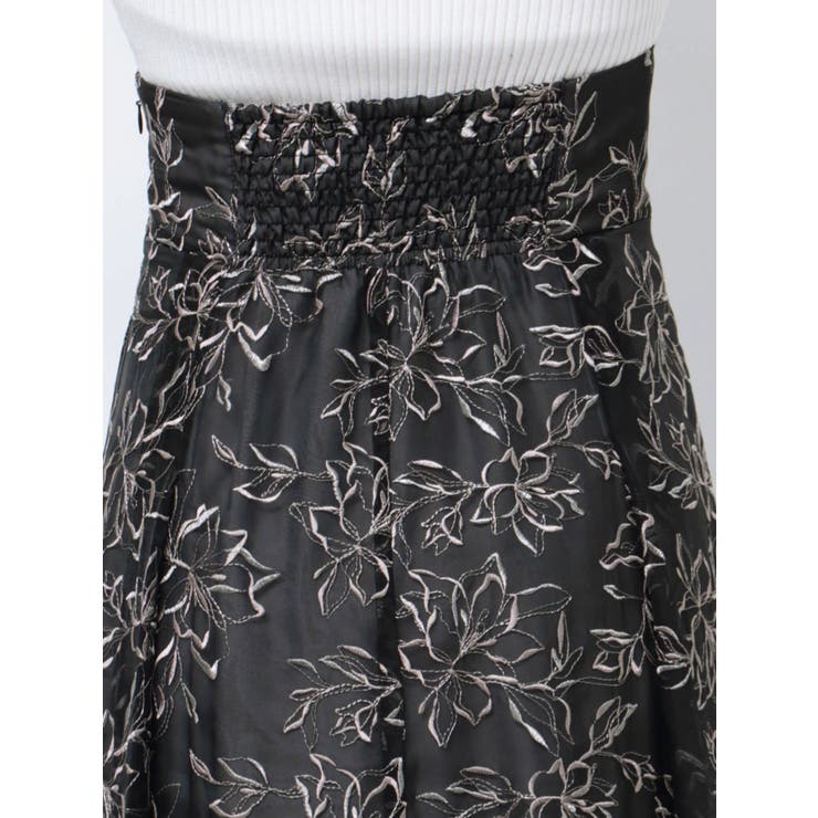 美品☆マーキュリーデュオフラワーオーガンジースカート MERCURYDUO（マーキュリーデュオ）の「オーガンジーフラワー刺繍