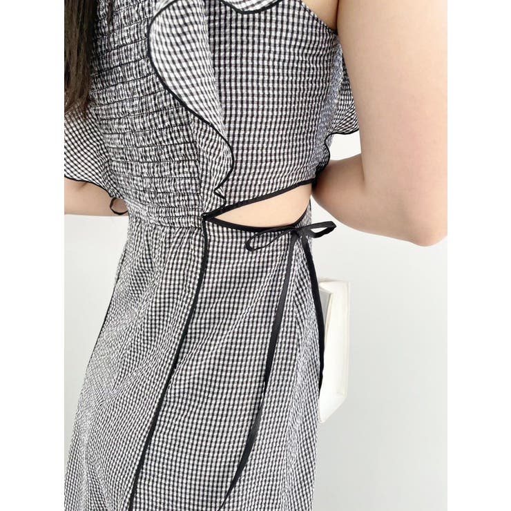 配色ラッフルサイドカットアウトワンピース[品番：MKSW0057165  