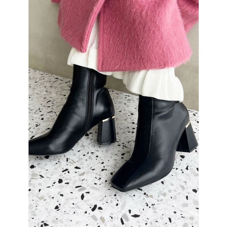 ブラック | メタルパーツダブル切り替えスクエアトゥブーツ | MERCURYDUO