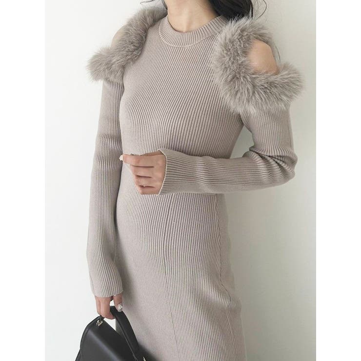 ファーショルダーカットアウトニットワンピース[品番