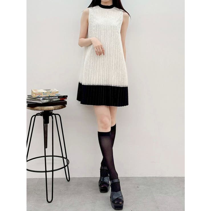 バイカラーレースプリーツミニワンピース | MERCURYDUO | 詳細画像9 