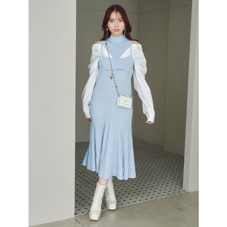 MARY QUANT】デイジーチャーム付きミニウォレット[品番