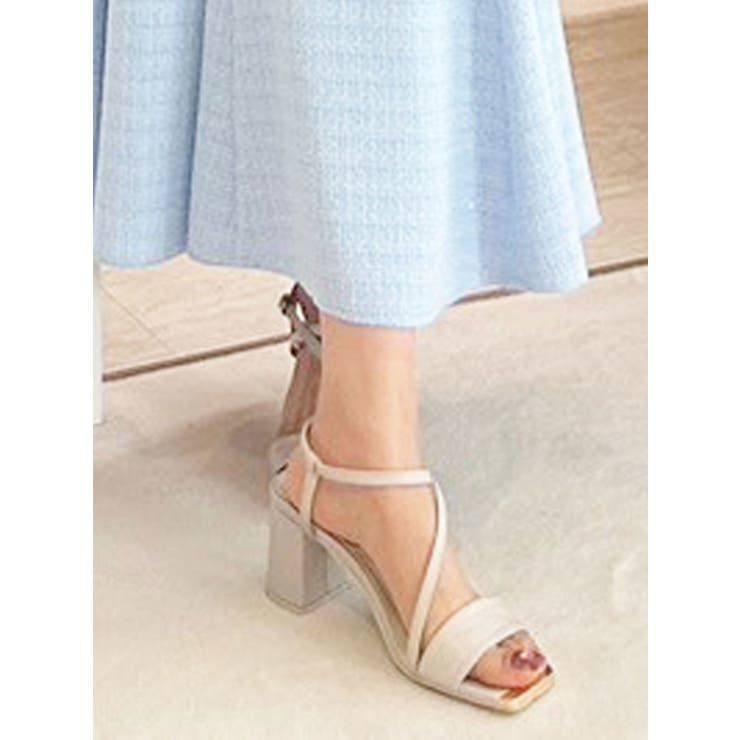 ベージュ | メタルパーツストラップサンダル | MERCURYDUO