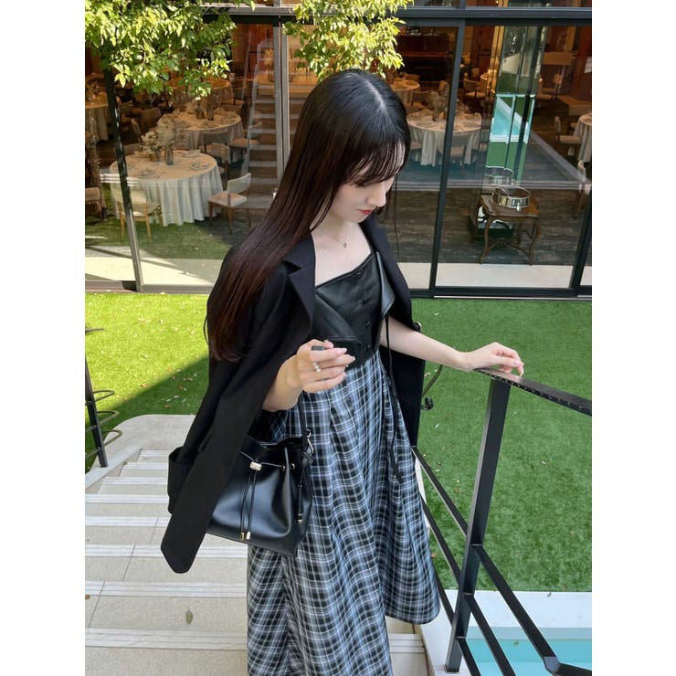 フェイクレザービスチェドッキングキャミワンピース | MERCURYDUO | 詳細画像11 