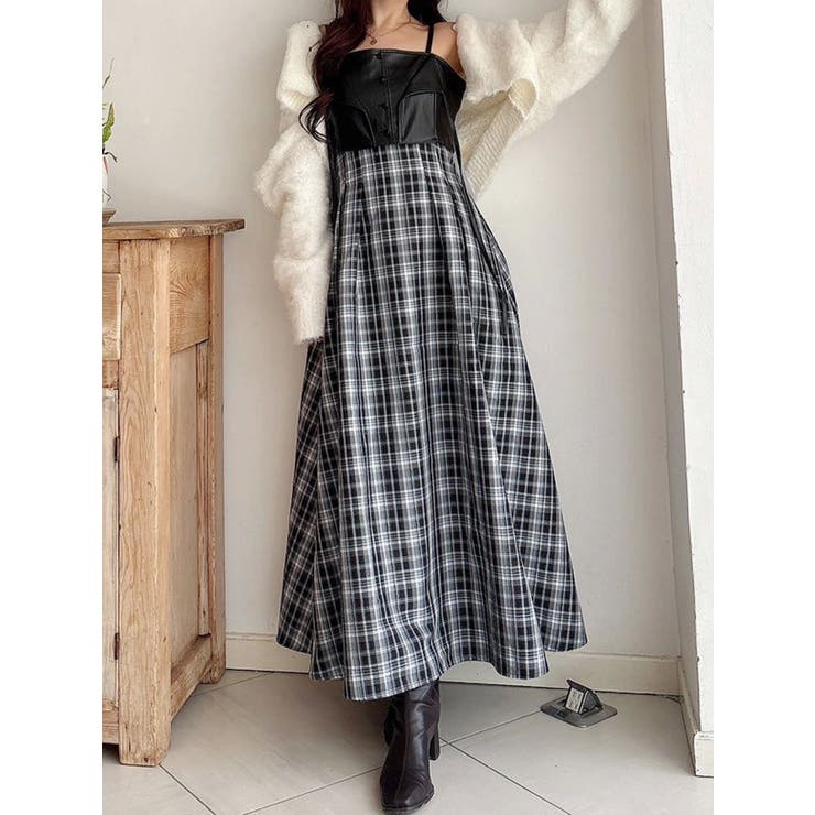 フェイクレザービスチェドッキングキャミワンピース | MERCURYDUO | 詳細画像22 