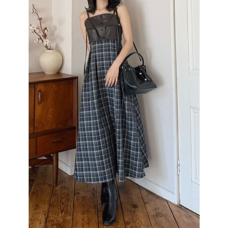 フェイクレザービスチェドッキングキャミワンピース | MERCURYDUO | 詳細画像34 