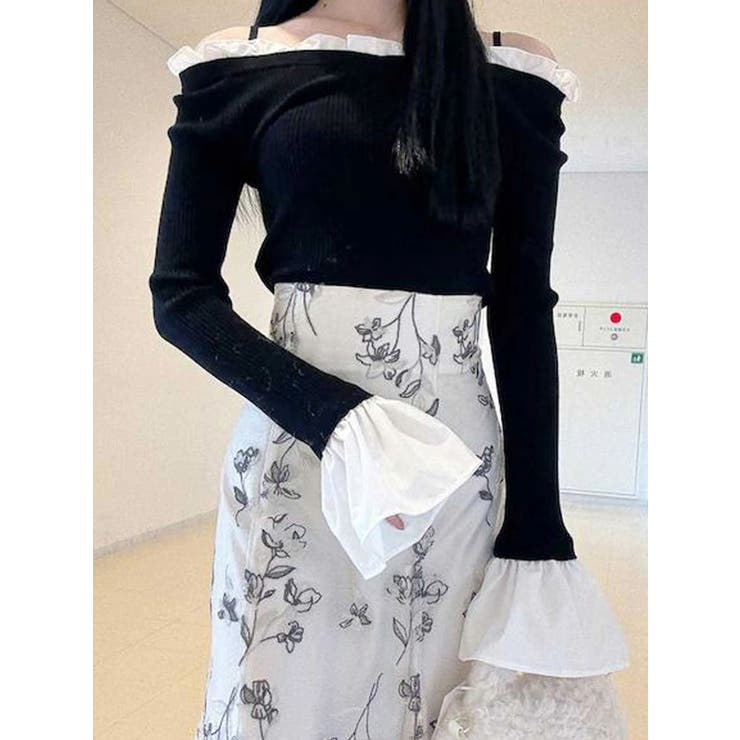 異素材フリルオフショルリブニット[品番：MKSW0066644]｜MERCURYDUO