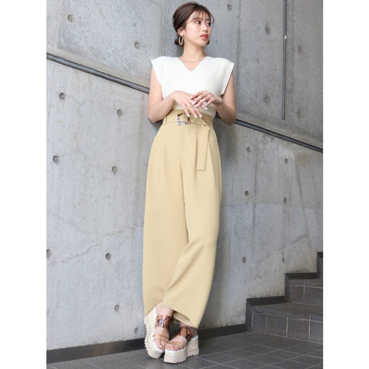 タックワイドパンツ[品番：MKSW0036644]｜MURUA（ムルーア）の