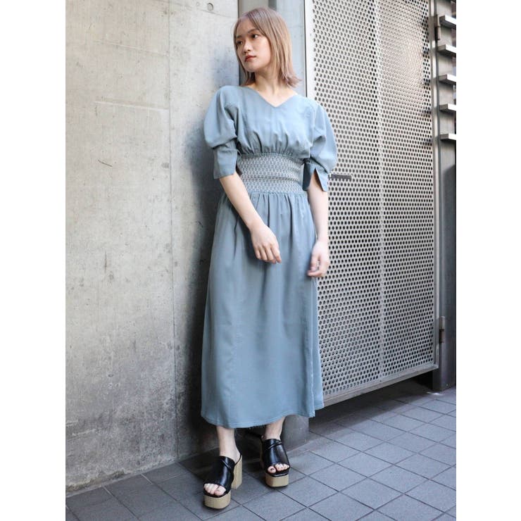 スモッキングワンピース[品番：MKSW0042780]｜MURUA（ムルーア