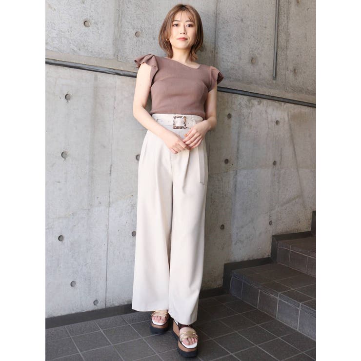 タックワイドパンツ[品番：MKSW0042828]｜MURUA（ムルーア）の