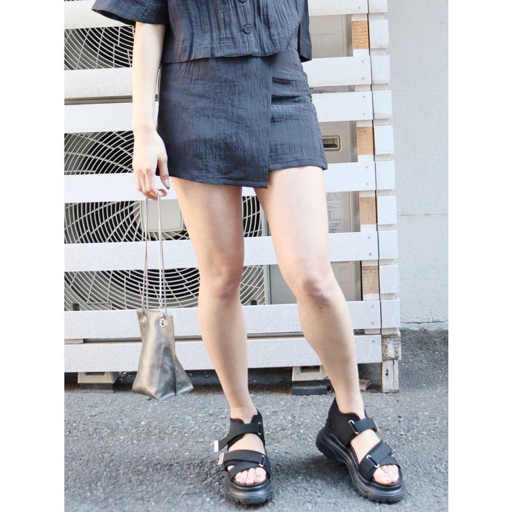 ブラック | ハイウエストラップミニスカート【セットアップ着用可】 | MURUA