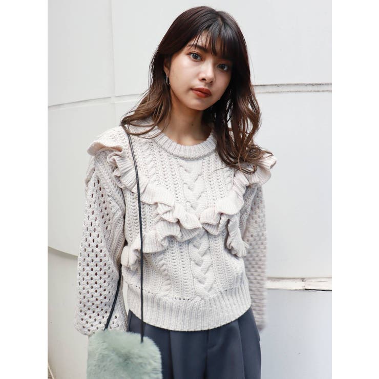 【emaru】bordersの肩フリルニット ur's（ユアーズ） ニット セーター アルパカチュール肩フリルニット