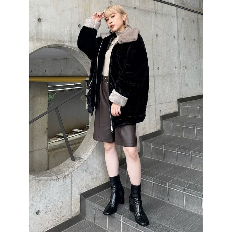 medium ミディアム フェイクレザーハーフパンツ