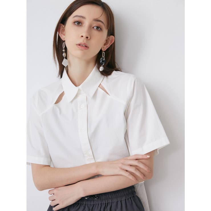 カットアウトクロップドシャツ[品番：MKSW0055751]｜MURUA（ムルーア）のレディースファッション通販｜SHOPLIST（ショップリスト）