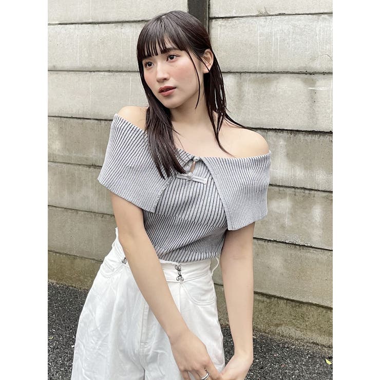 オフショルチャイナボタンニット[品番：MKSW0058889]｜MURUA