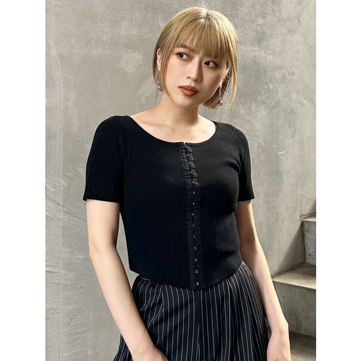 ホックデザインハーフスリーブニット[品番：MKSW0059405]｜MURUA